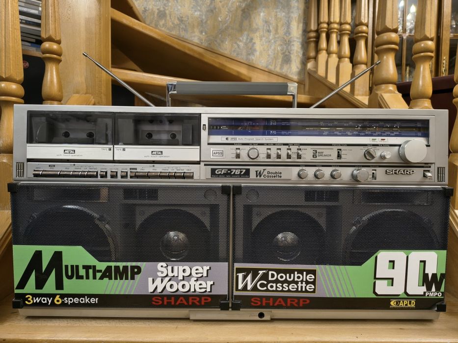 Магнітола Sharp GF767