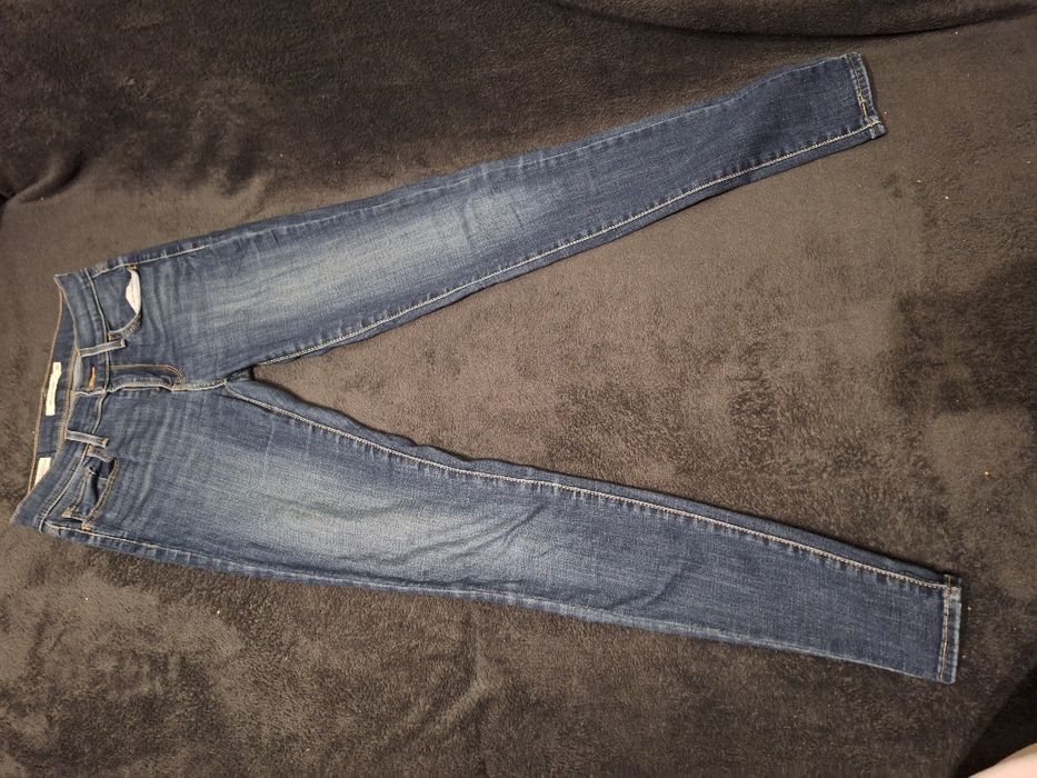 Jeansy Levis  oryginalne