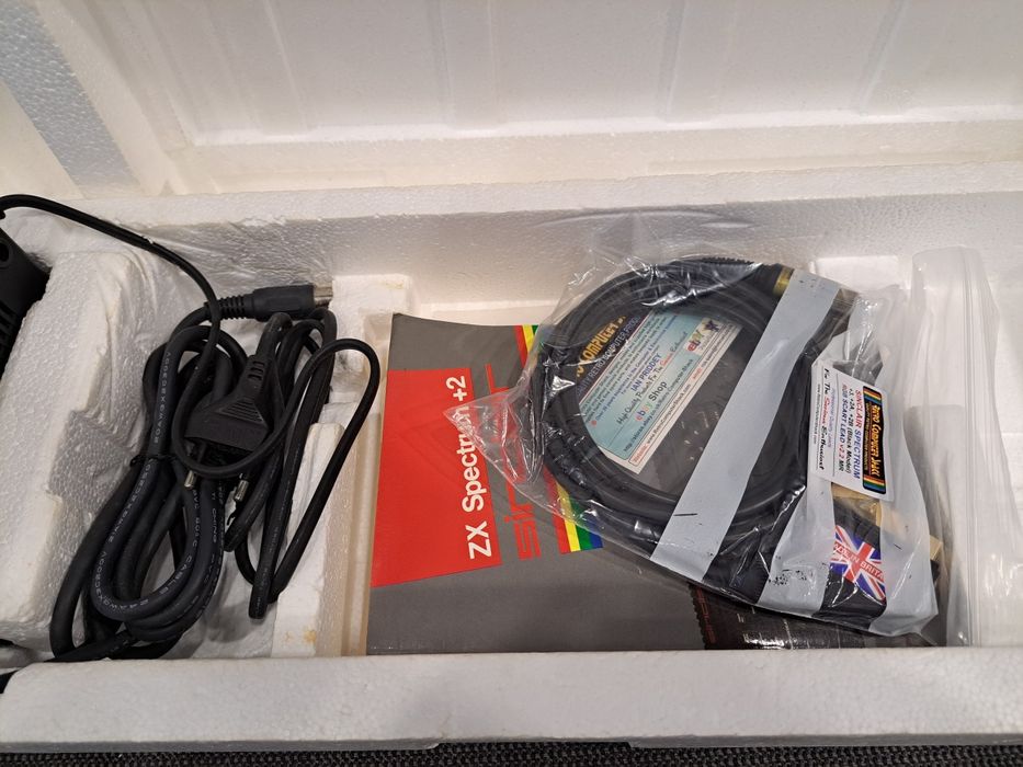 Computador Zx Spectrum 128k +2 e colecção de jogos