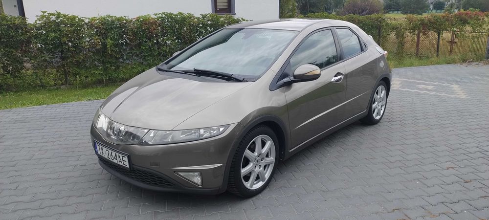 Honda Civic 1.8 Sport  Salon Polska