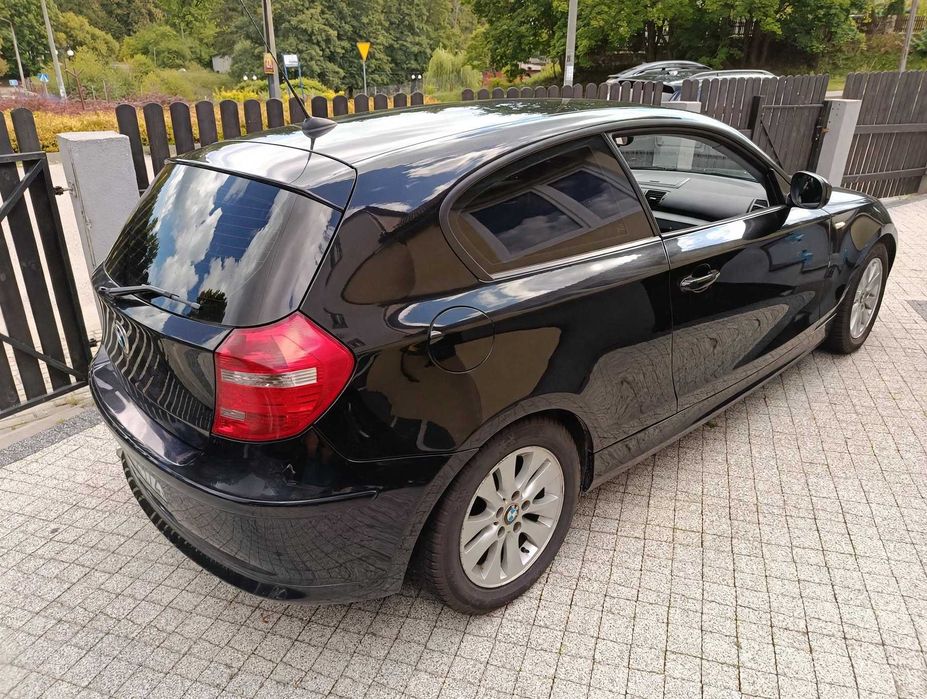 BMW 116d 2011r seria 1 e87 e81 super stan