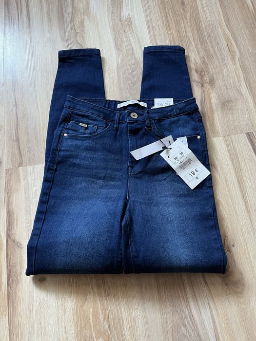 Nowe spodnie jeansy elastyczne damskie S