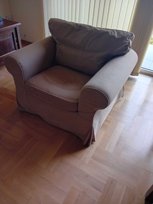 Fotel beżowy IKEA