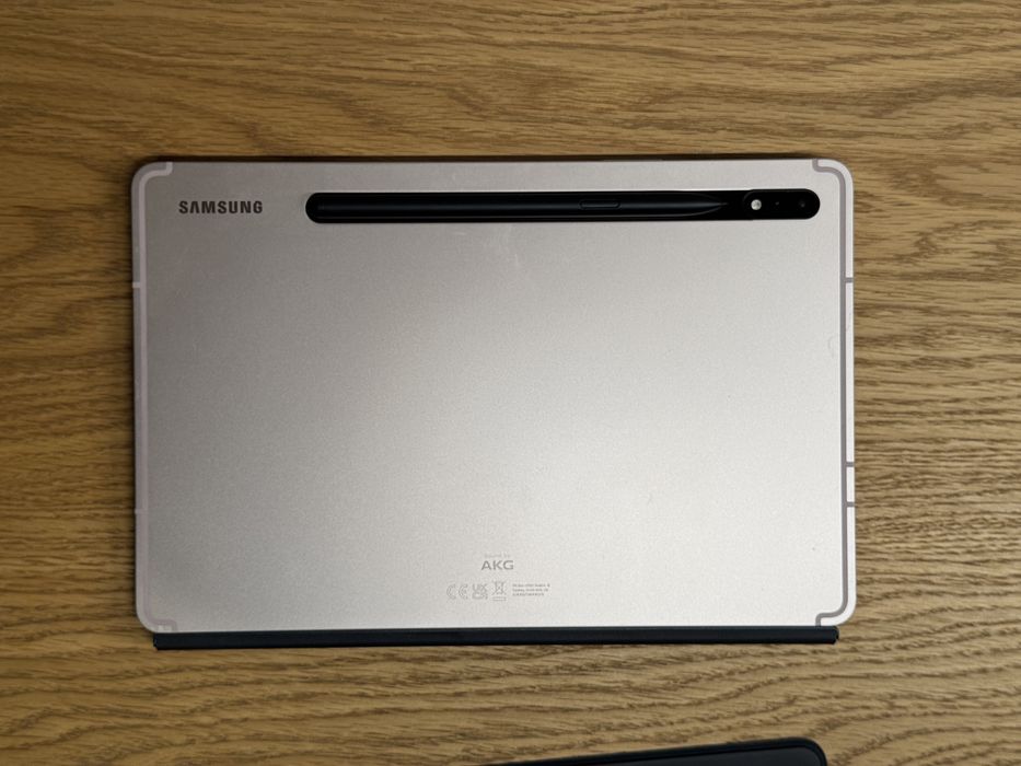Samsung Galaxy Tab S8 SM-X700 stan idealny