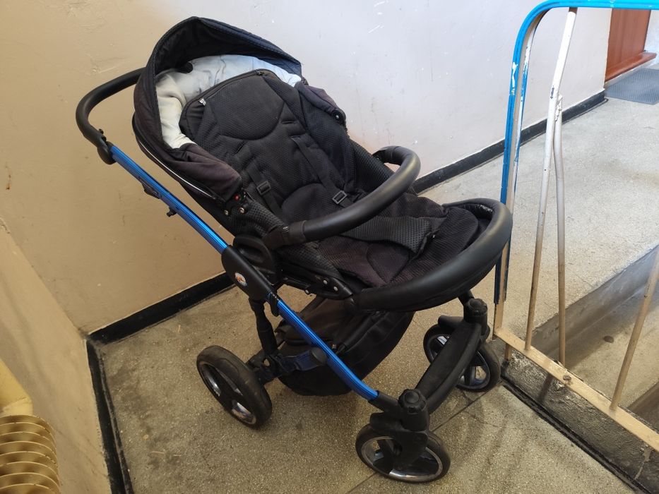 Wózek spacerowy Junama niebieski czarny