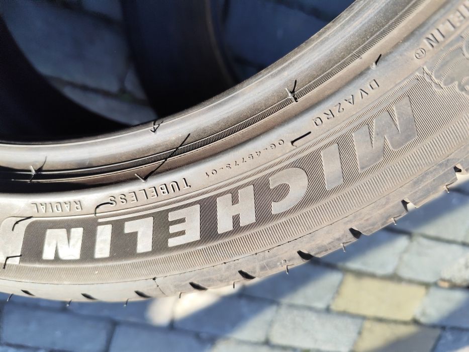 Pneus 255/40r18 Michelin PS4 ocasião