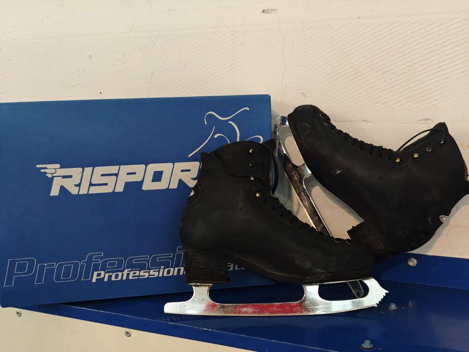 Ковзани для фігурного катання