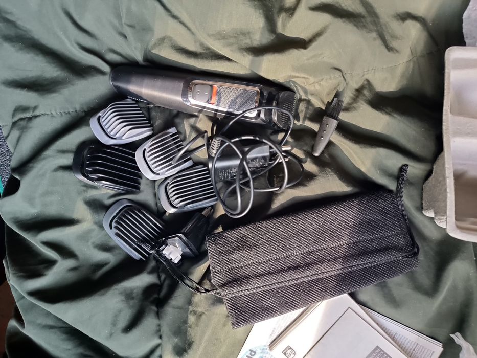 Тример Philips 3720