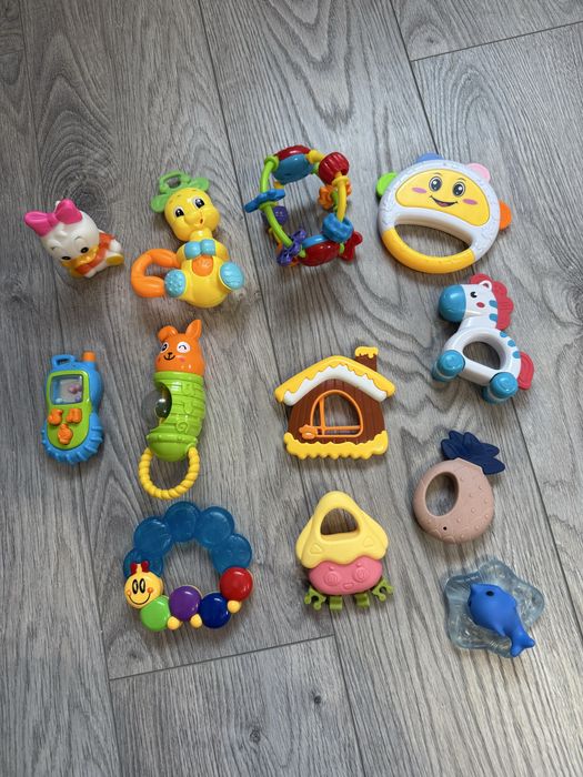 Іграшки для немовлят
