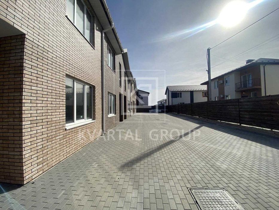 Продаж таунхаусу з цегли