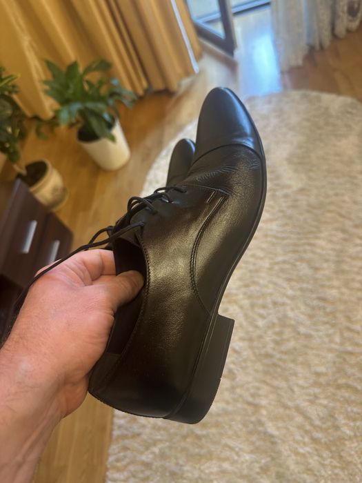 Продам чоловічі туфлі