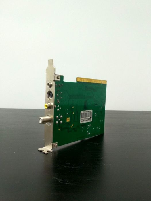 Тюнер для супутникової антени pci, супутниковий ресівер