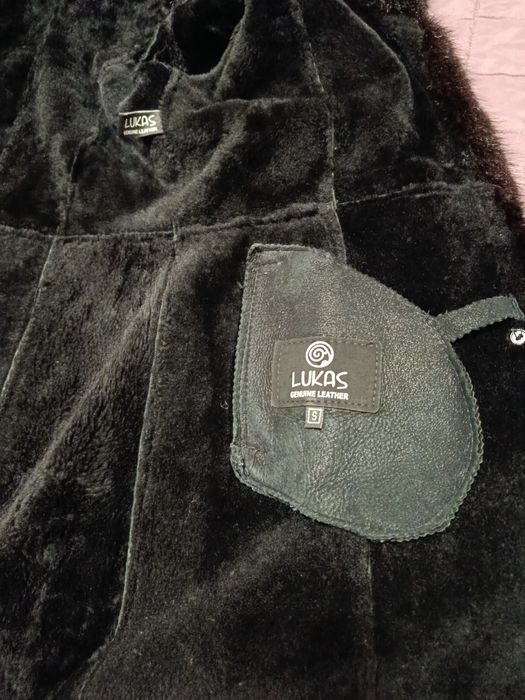 Жіноча натуральна дублянка.