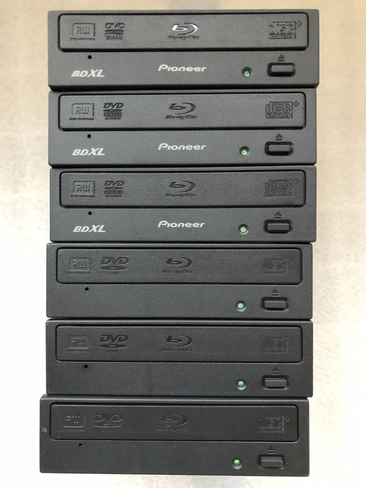 Привод Pioneer BDR-209DBK Blu-Ray\DVD Re-Writer SATA;Новые!Количество!