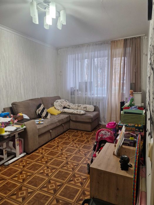 41961 Продаж 2к квартири Південно-захід , Інститутська