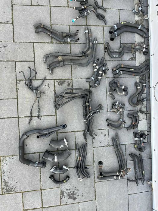 Патрубки трубки AUDI A3 GOLF VII PASSAT Tiguan 5q0121619D 5Q0129635