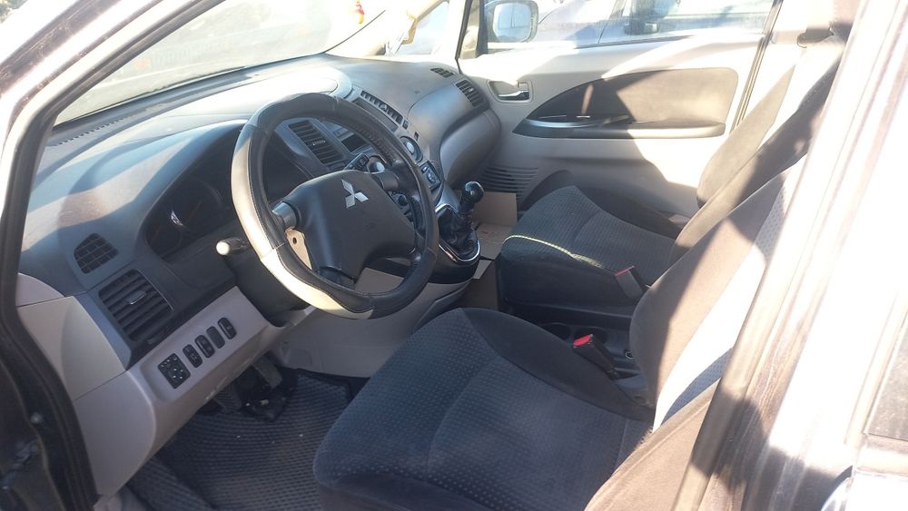 Продам Mitsubishi Grandis 2.0 TDI.