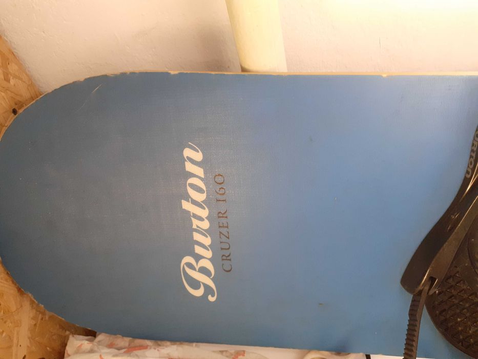 Snowboard deska i buty komplet