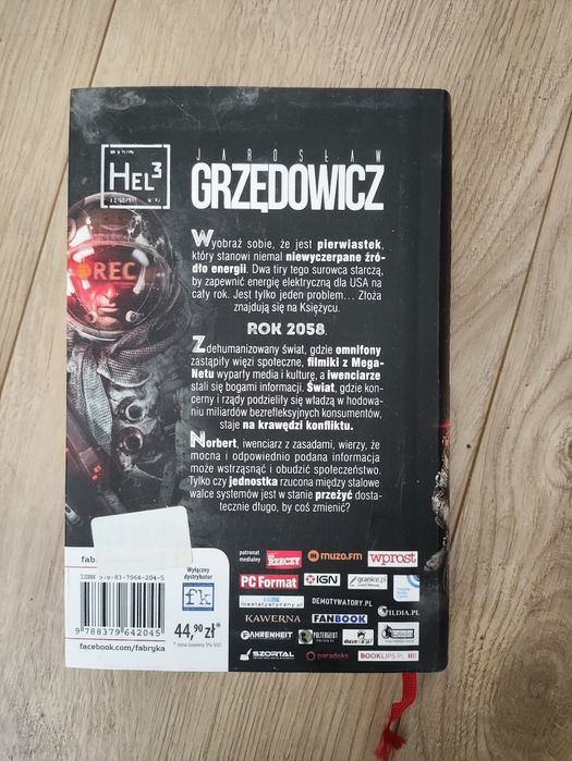 Jarosław Grzędowicz "Hel-3"