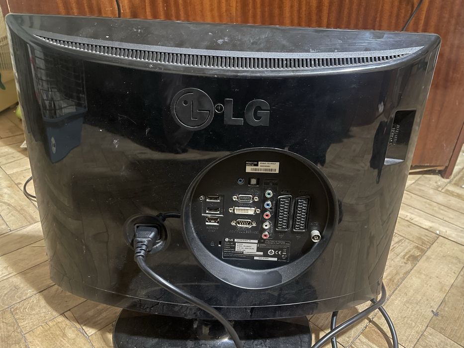 Телевізор LG Flatron M1994D
