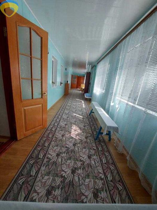 Продам великий будинок з ремонтом.