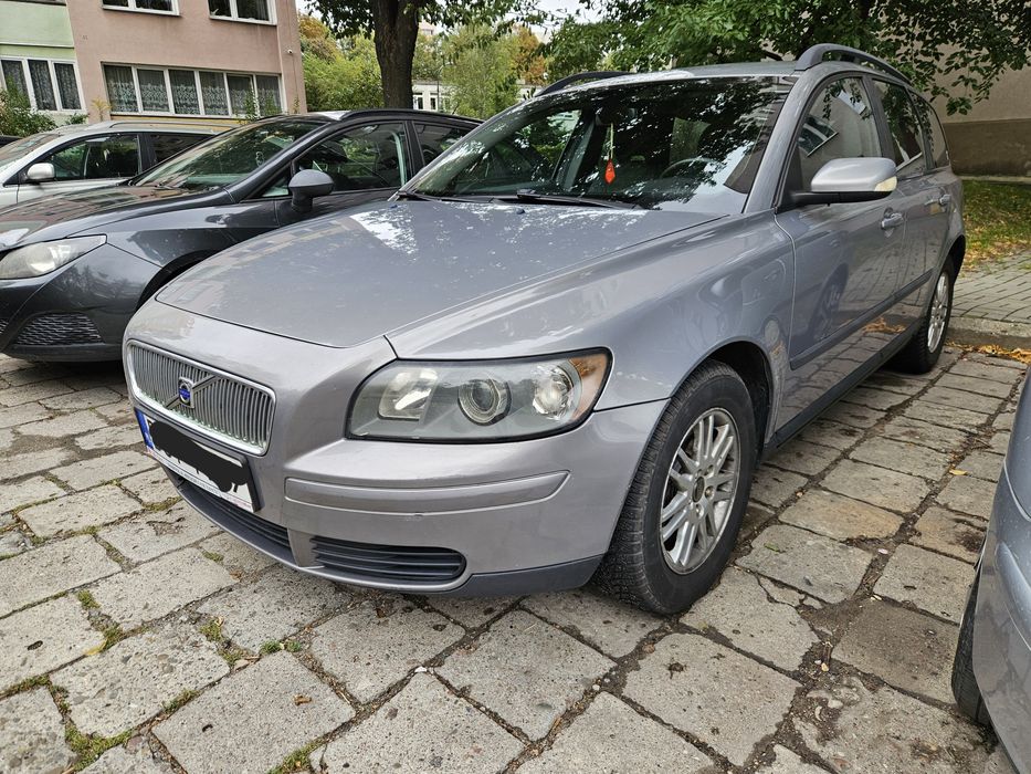 Volvo V50 2005 рік 1.6 дизель для військових