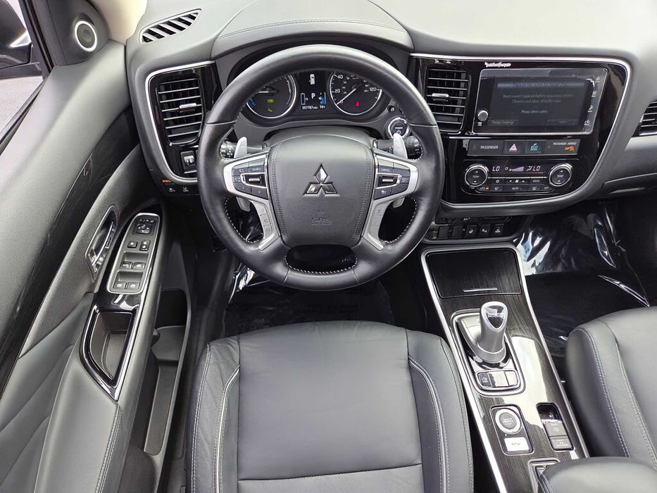 Mitsubishi Outlander PHEV GT      2018