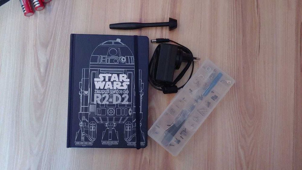 Interaktywny Robot R2D2 Star Wars Gwiezdne Wojny DeAgostini