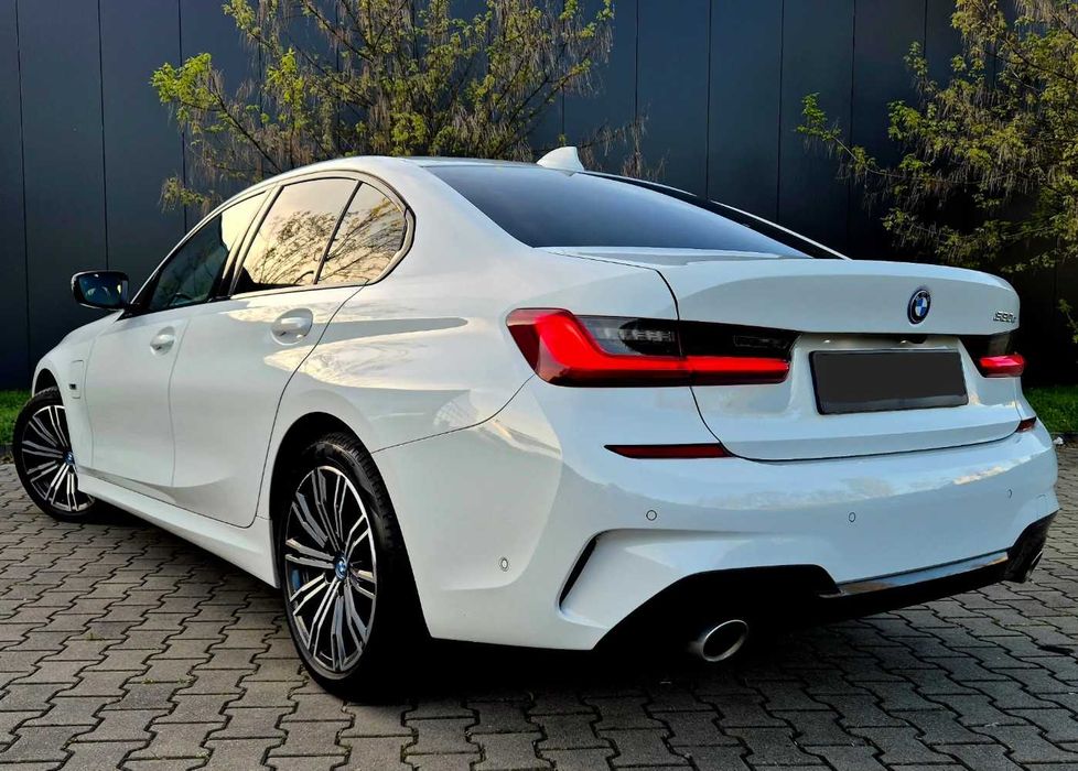 BMW 330е 2020 M-Pack