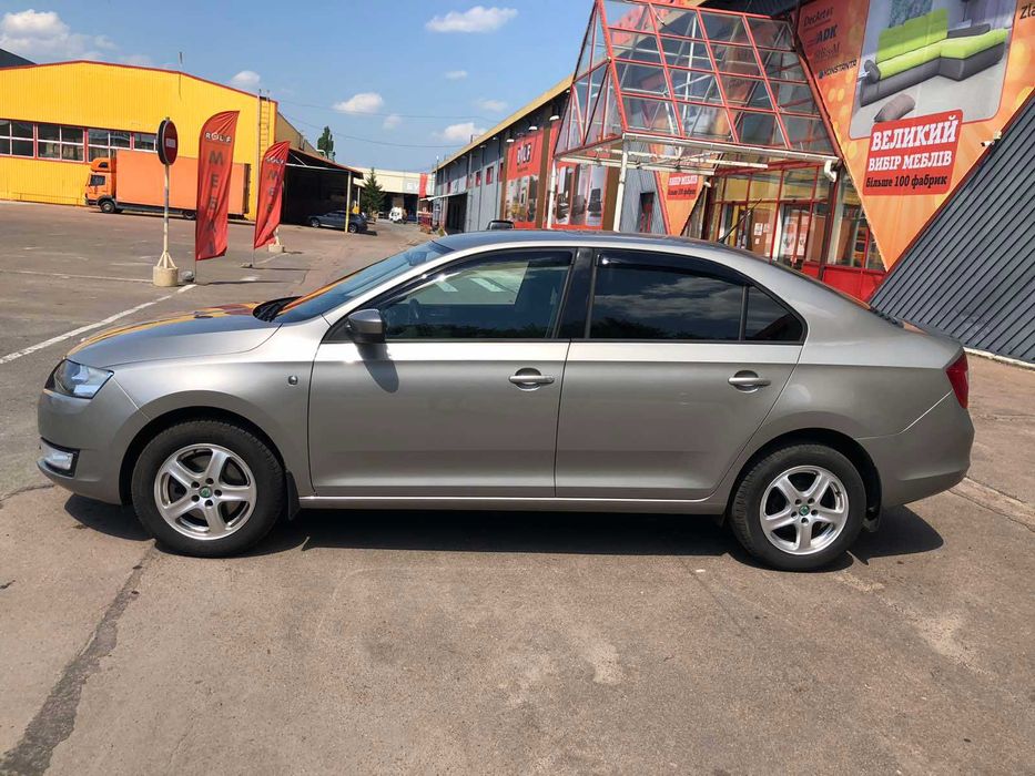 Продам Skoda Rapid
