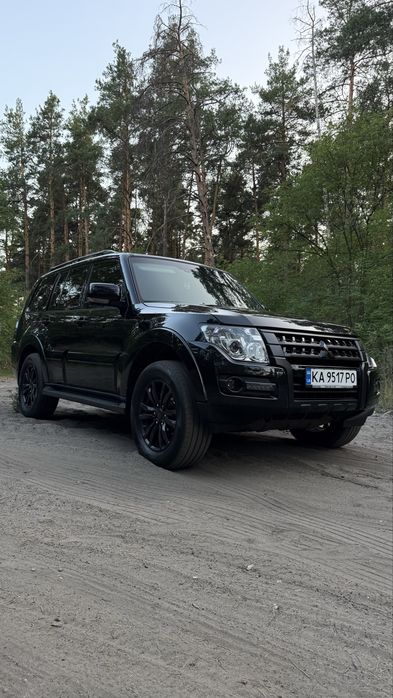 Mitsubishi Pajero Wagon 2018 3.0 газ - бензин