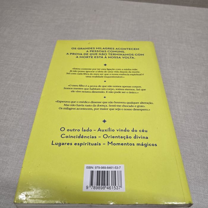 Livro " Alguém no Céu  Gosta de Si"