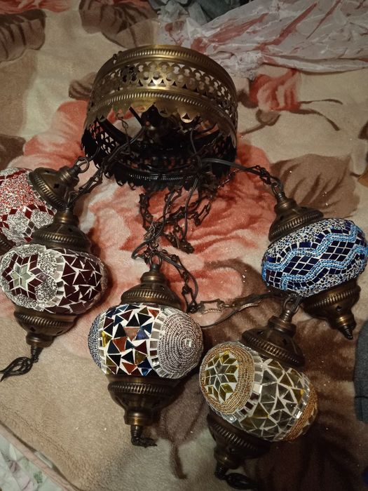 Орієнтальна мозаїчна люстра в стилі тіффані