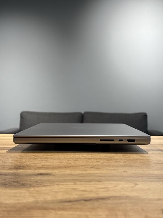 MacBook Pro 16 M1 Max 10/24gpu 32/512gb !! Гарантія від магазину !!