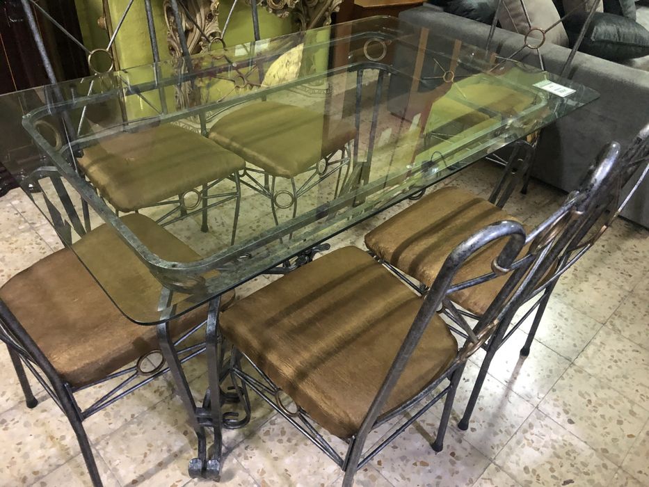 Mesa vidro construção em ferro forjado