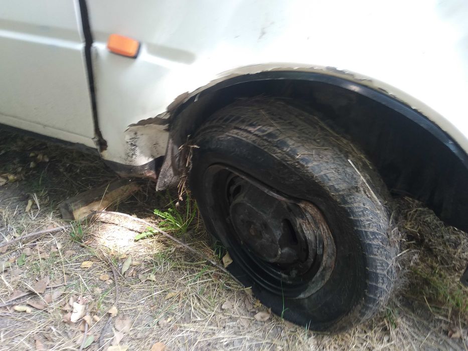 Продам авто ЗАЗ Таврия под разбор или востановление