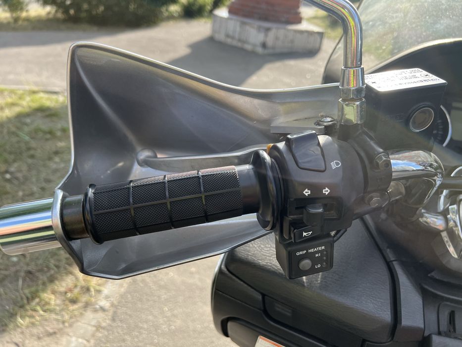 Suzuki SkyWave 400 (Скайвей, Бургман)