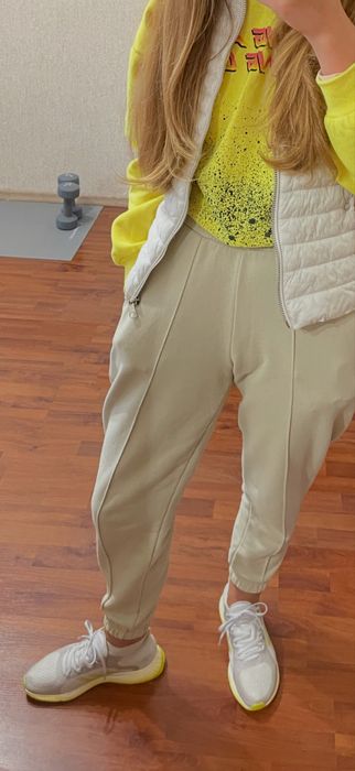 Кросівки adidas для спорту
