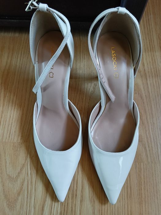 skórzane szpilki lasocki 40