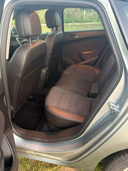 Opel Astra 1.4 Benzyna – 2014 rok 1 rejestracja