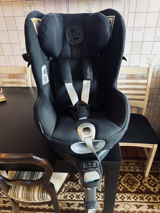 Дитяче Автокрісло Cybex Sirona Z i-Size Platinum