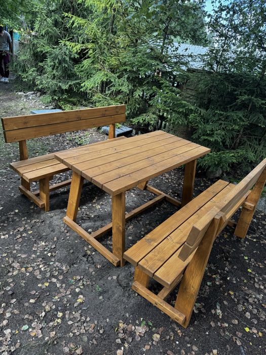 Drewniane meble ogrodowe