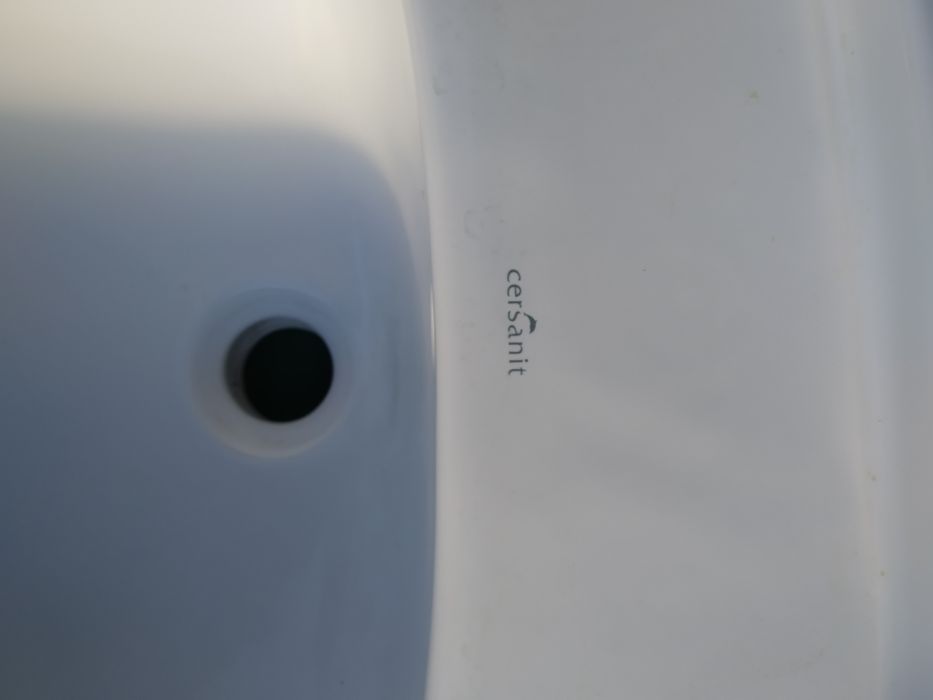 Umywalka firmy Cersanit