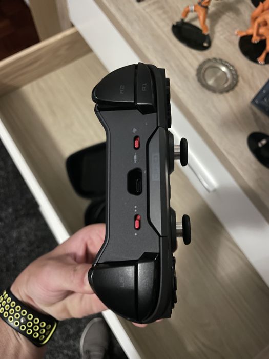 Astro C40 TR Comando para PS4/PC