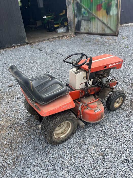 Косілка самохідна SIMPLICITY 648