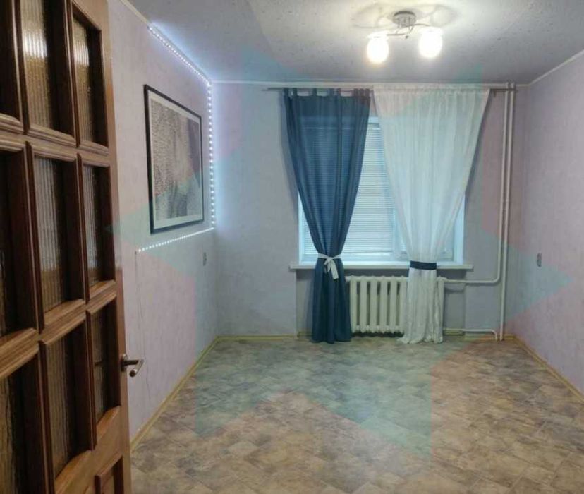 Продаж 3 к. квартири на жм Тополя 2, б. 12