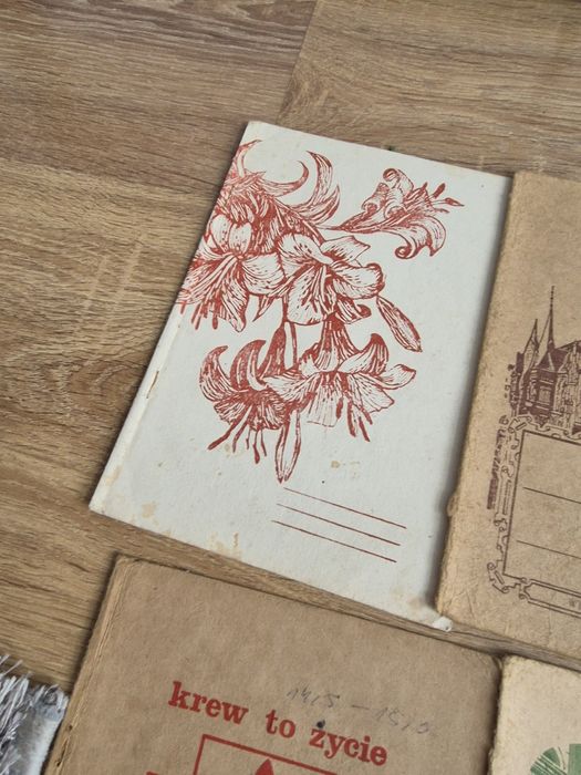 Okładki po zeszytach PRL