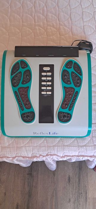 Masssageador de pés e pernas com comando reflexlife