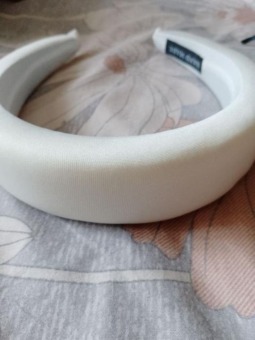 Обруч женский новый, в идеальном состоянии