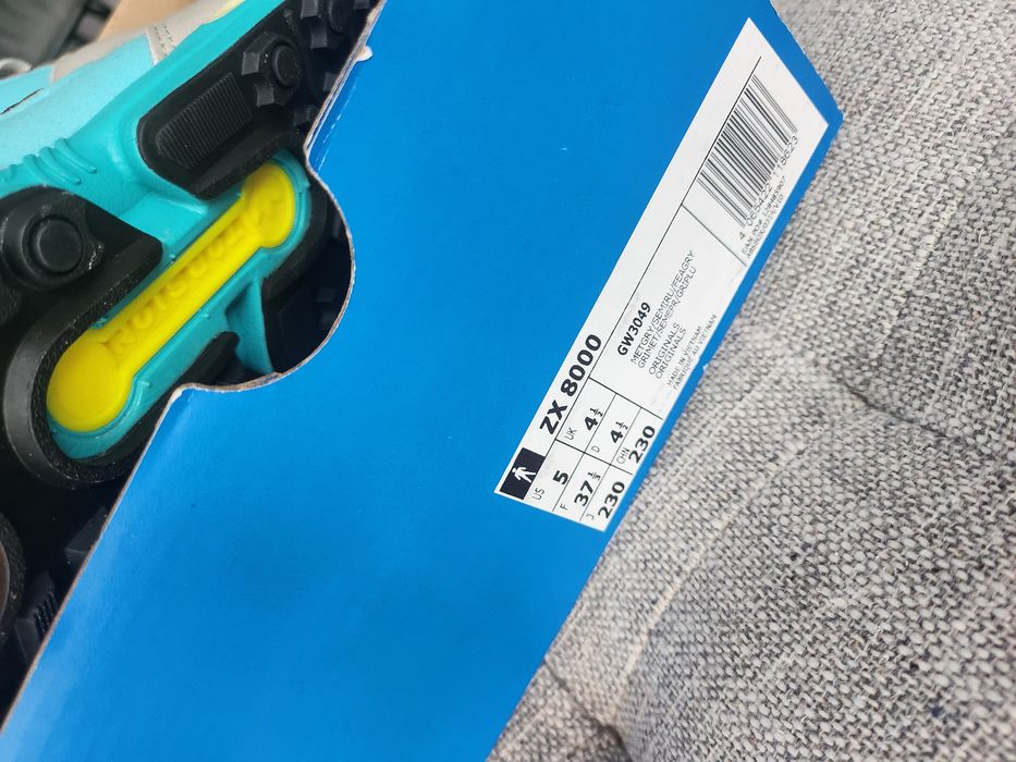 Adidas ZX 8000 nowe